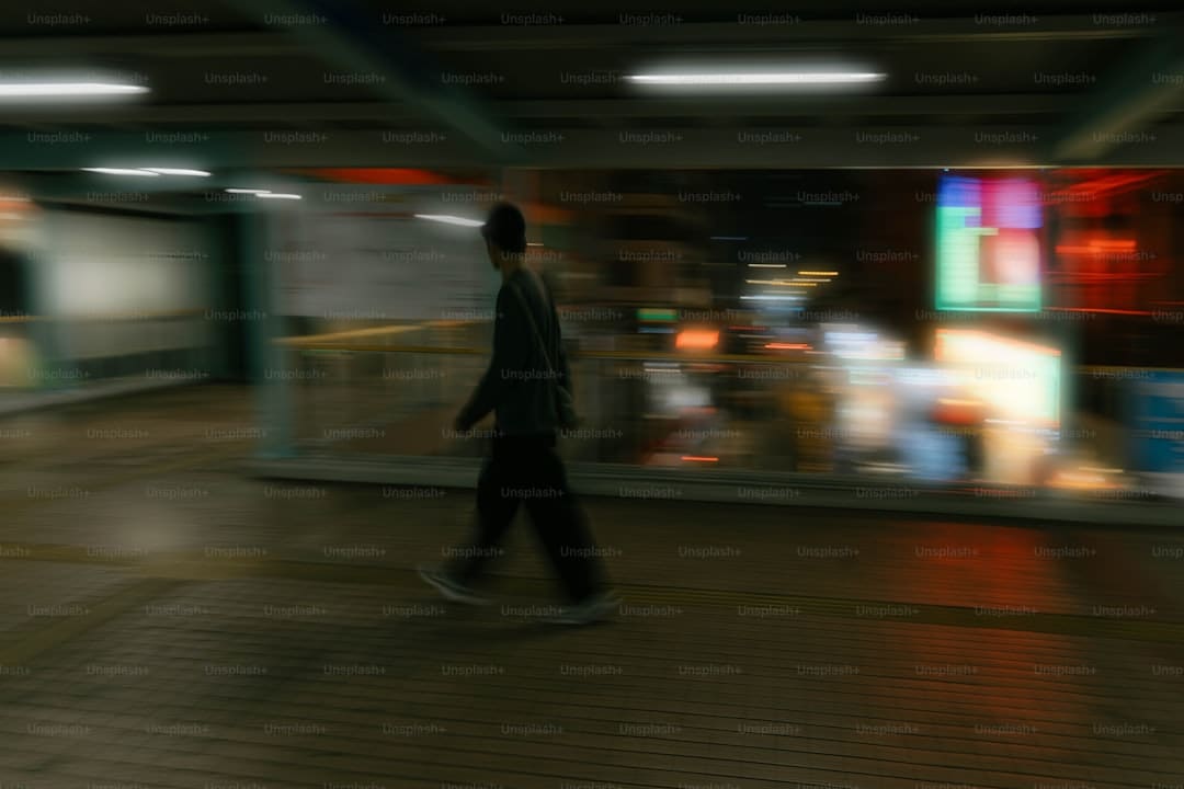 暑期“旅行专列”，让远方有景更有诗意